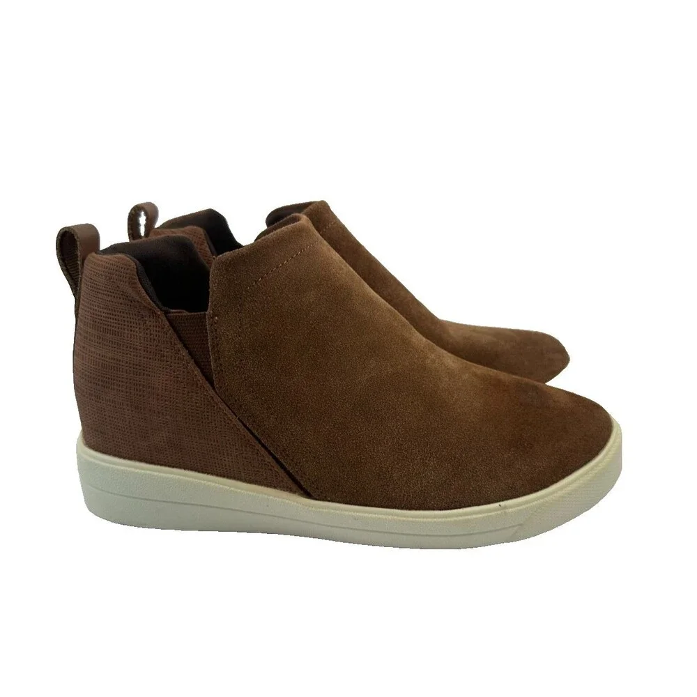 Ryka‎ VERA Bootie Ankle Boot Tan Suede Pull On Comfort Orthopedic Cushion Size 8